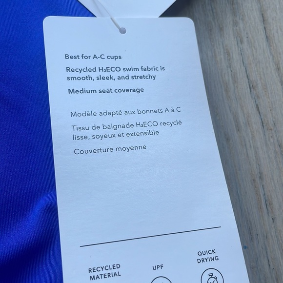 BNWT Athleta Coastline one piece swimsuit bathing suit Size Small Blue Summer - Picture 4 of 8